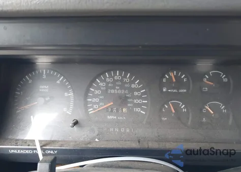 1996 Dodge Dakota z USA, uszkodzony, nr VIN 1B7GL23X0TS555677